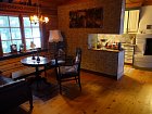 chata Aspviken - obyvak a kuchyne