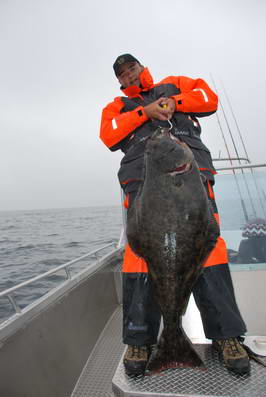 Halibut 121 cm, 20,2 kg, uloven na jighead, 3. cervenec